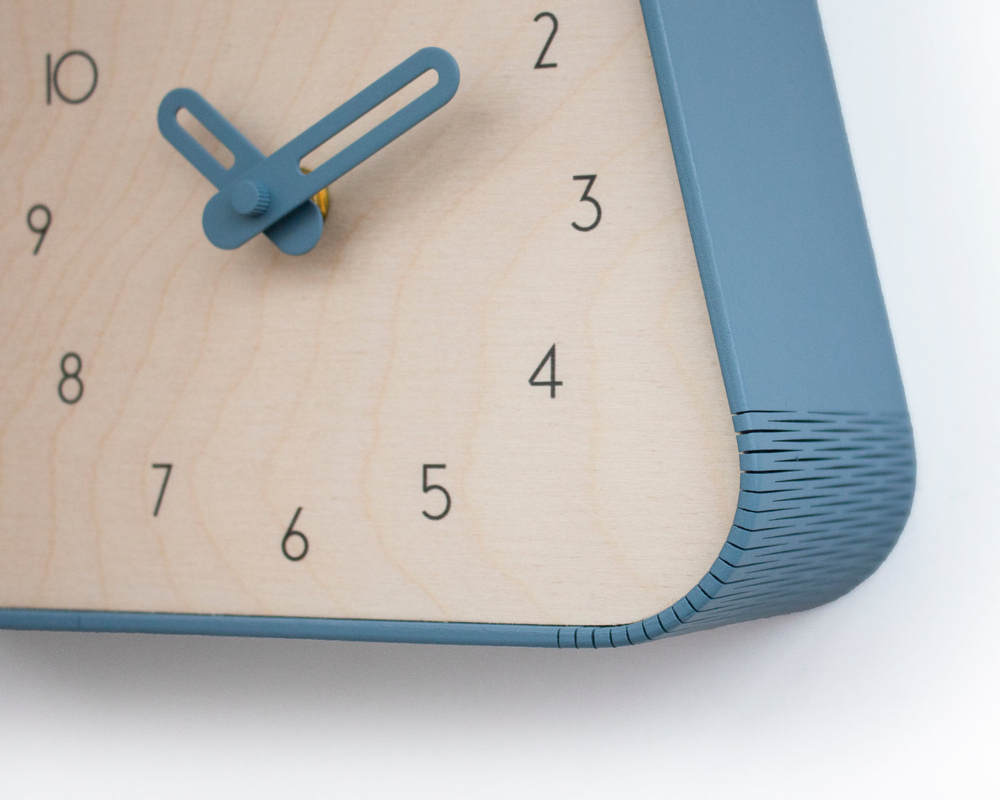 Cuckoo Clock - Unique Modern Design - Table / Wall clock