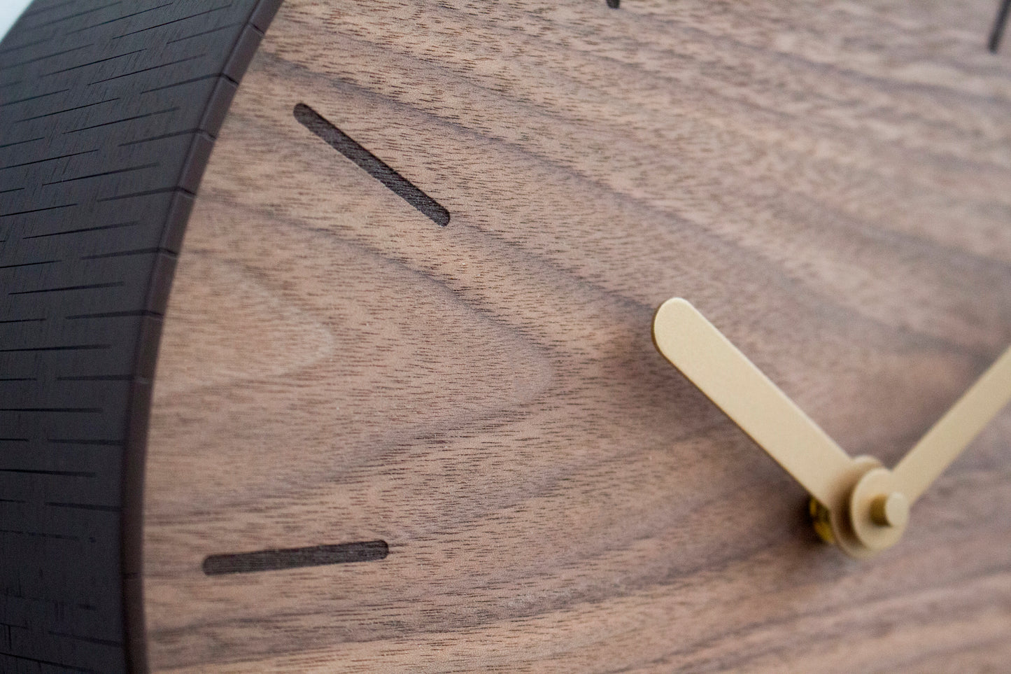 Minimal Walnut Cuckoo Clock – Custom Color Round Design